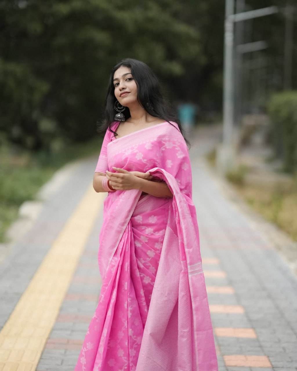 Hot Pink Cotton Saree for Women | Elegant Plain & Floral Woven Design | Daily Wear Traditional Saree