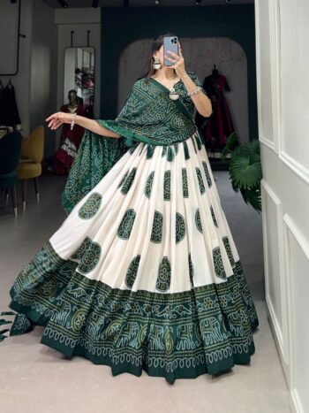 Green & White Bandhani Lehenga Choli with Dupatta – Traditional Ethnic Wear for Women